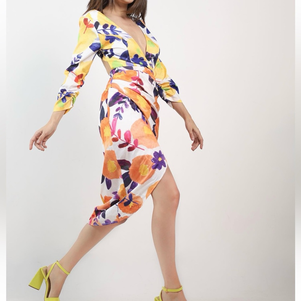 Floral backless V-Neck Midi Dress size M